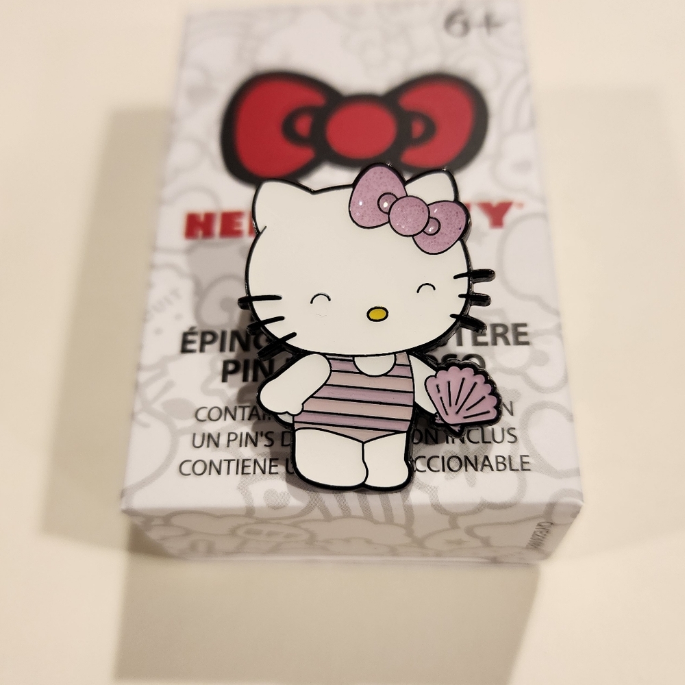 Loungefly Hello Kitty Summer Glitter Mermaid Blind Box Enamel Pin Sea Shell Open
